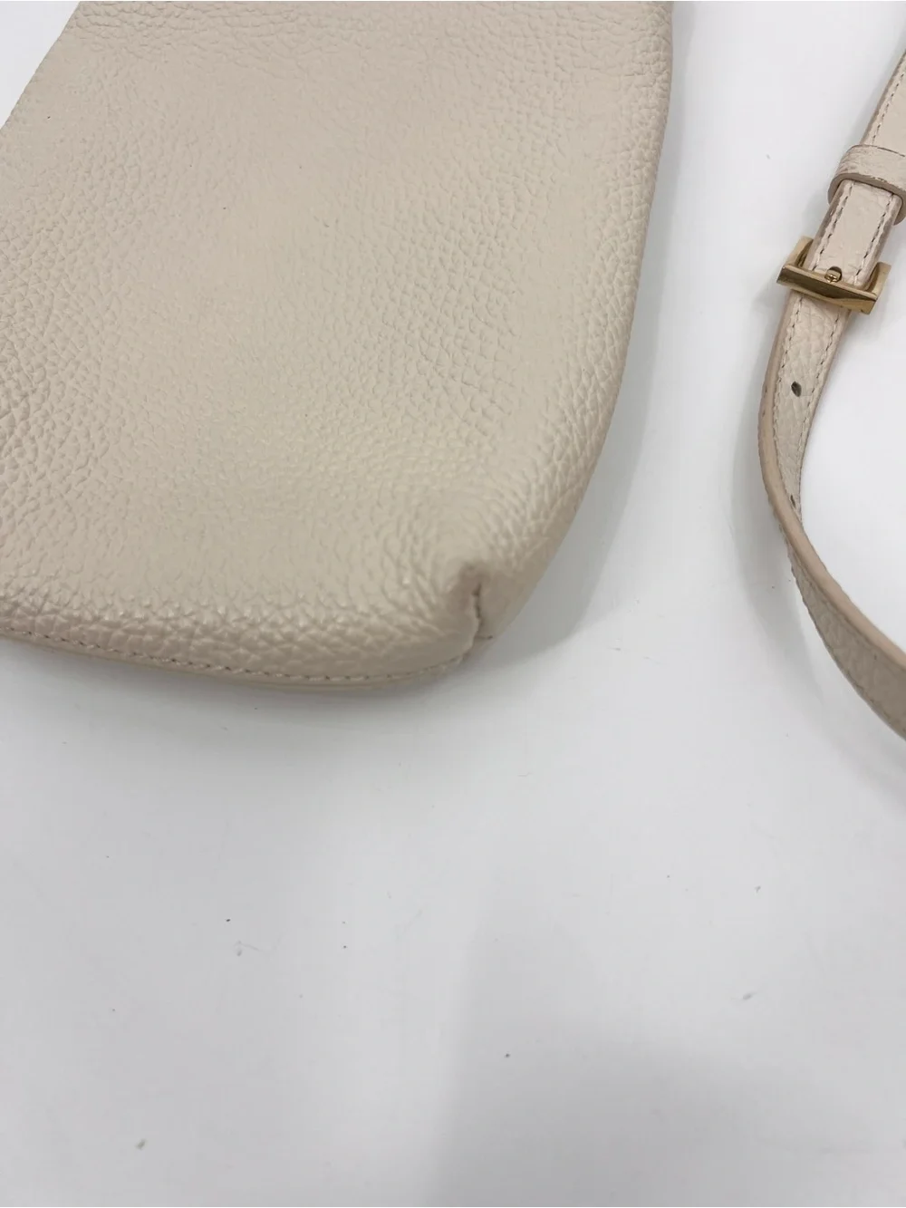 Quince small leather crossbody cream - Picture 2 of 10